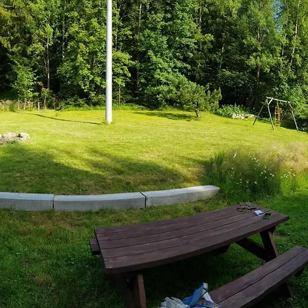 Alpehytte U Lesa - *